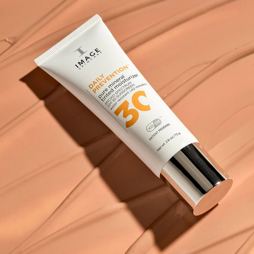 Hydratant teinté visage FPS 30 – Prévention+ (Image Skincare)